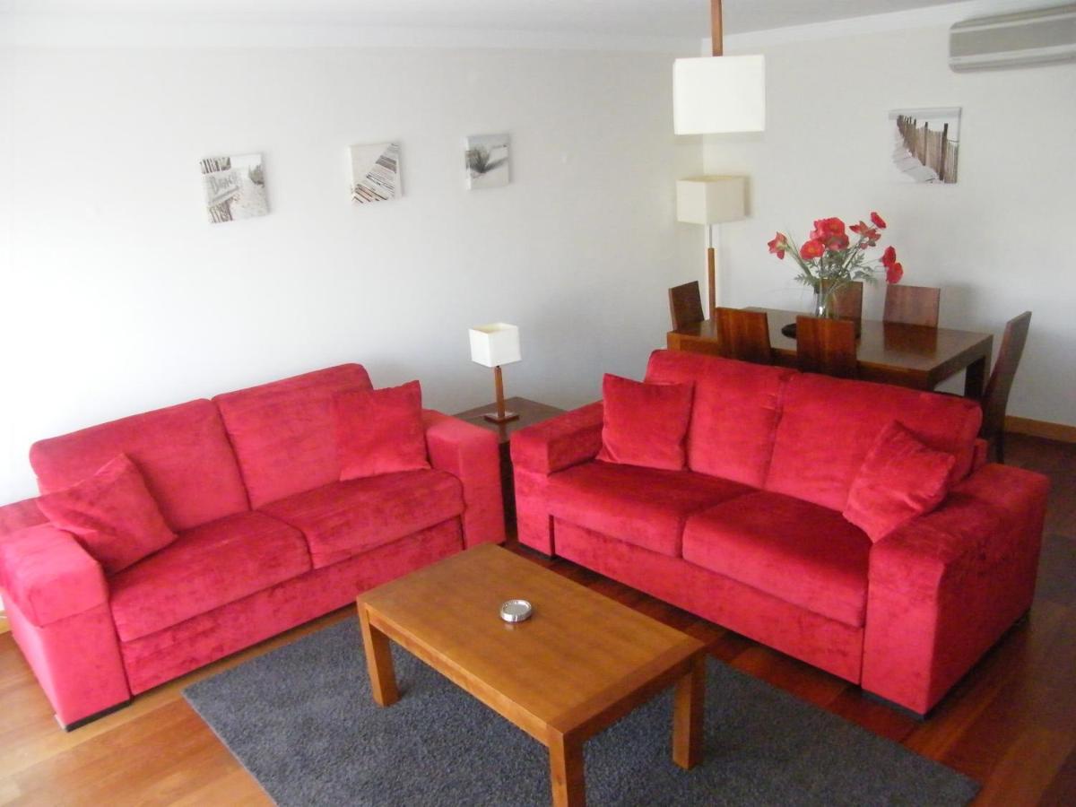 Luxurious First Floor With Balconies Overlooking Pool And Gardens. Appartement *